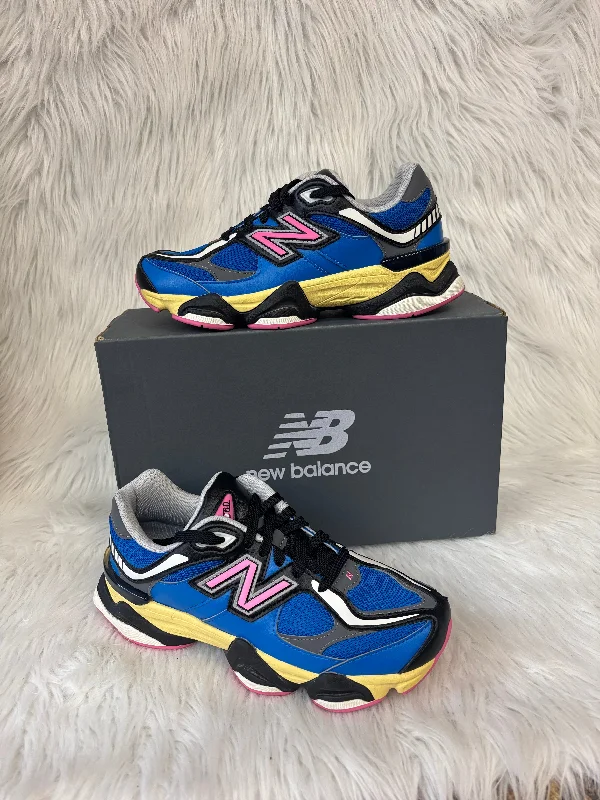 breathable athletic shoes mesh-Shoes Sneakers By New Balance In Blue & Pink, Size: 8.5