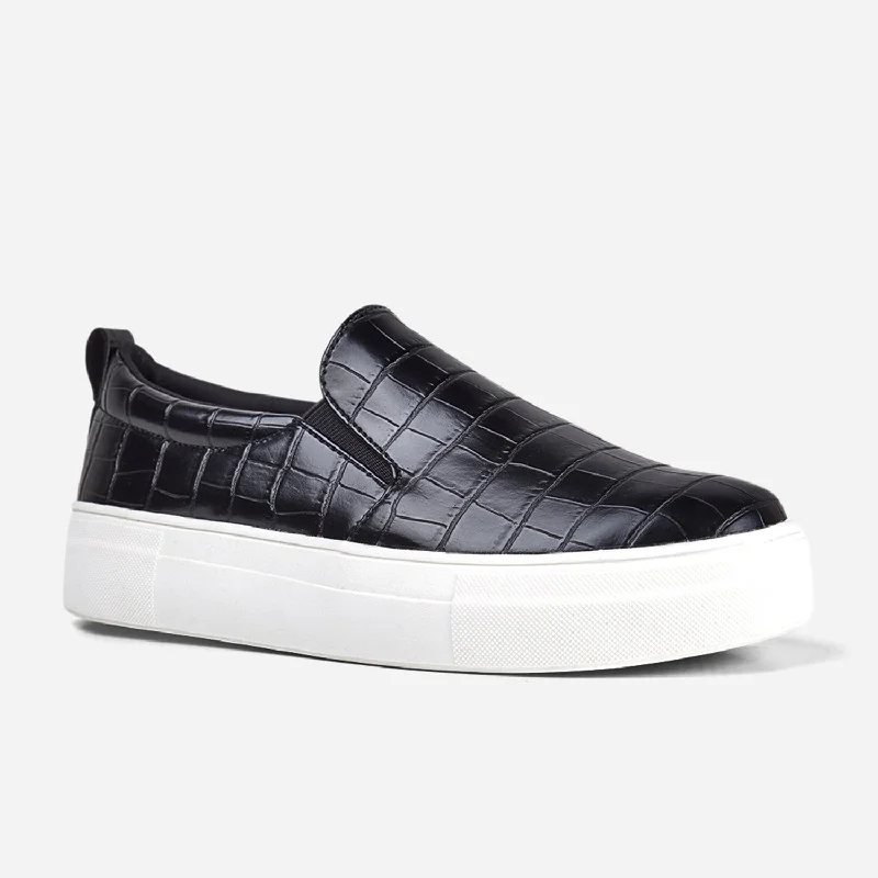 vegan athletic shoes ethical-Alpha | Black Crocodile