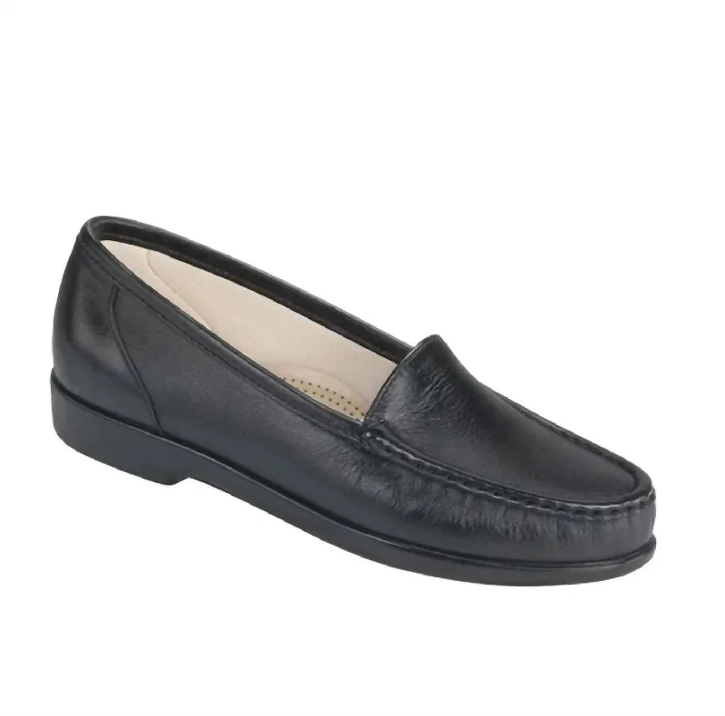 Women's Simplify Shoes -  Narrow In Black