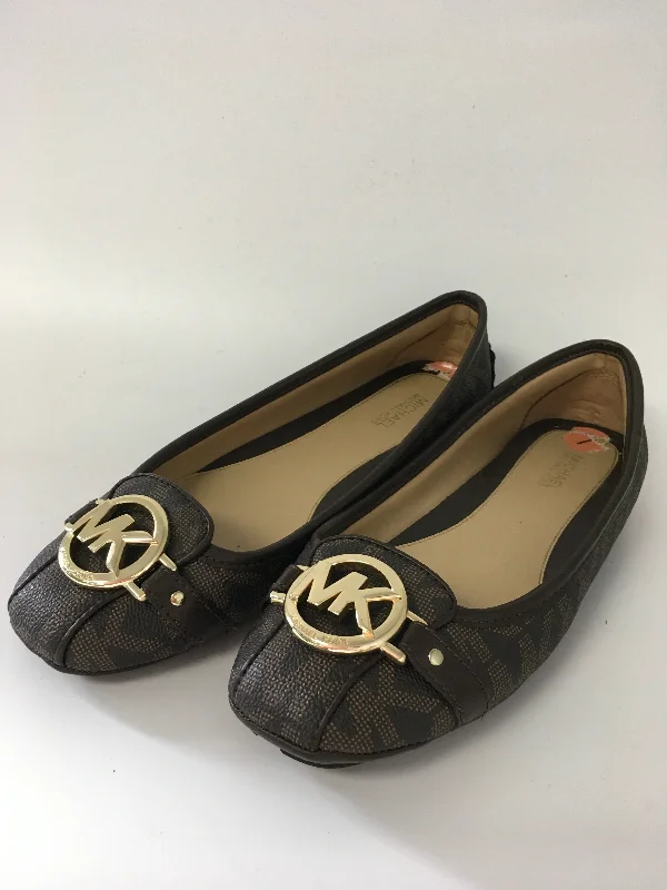 edge flats adjustable-Ferragamo Vara flatsShoes Flats Ballet By Michael Kors  Size: 7