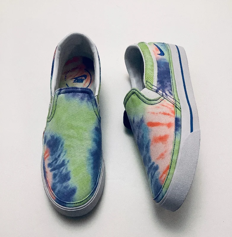 athletic shoes for yoga-Shoes Sneakers By Nike In Tie Dye Print, Size: 11