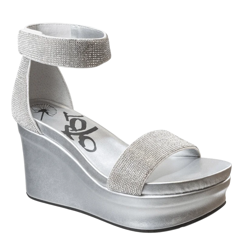 STATUS in SILVER Wedge Sandals