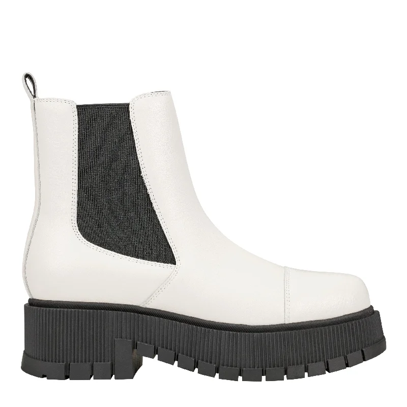 boots for comfort in snowstorms-Bermida Lug Sole Bootie