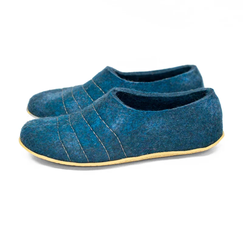 Slippers with bold soles-Men's Classic Wool Slippers - Turquoise Mix