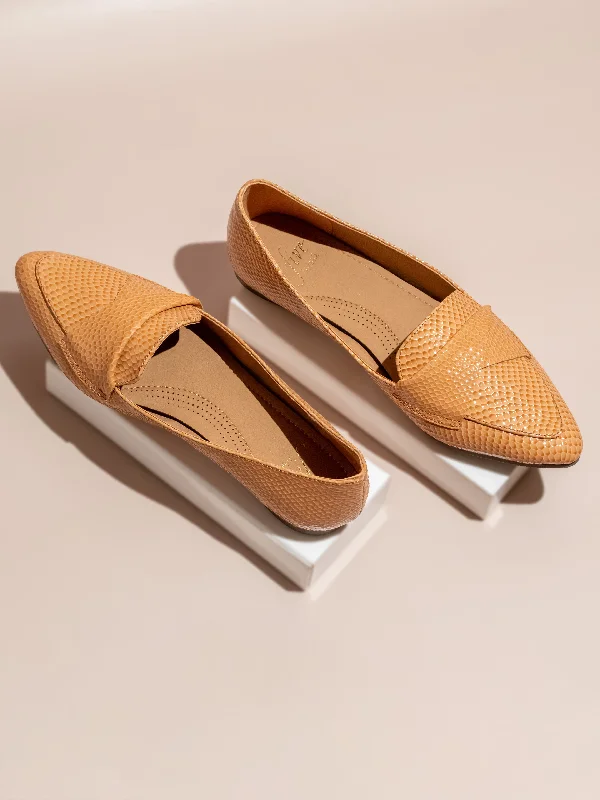 fresh flats vegan-Minimalist aesthetic flatsWomen Beige Textured Ballerinas Flats